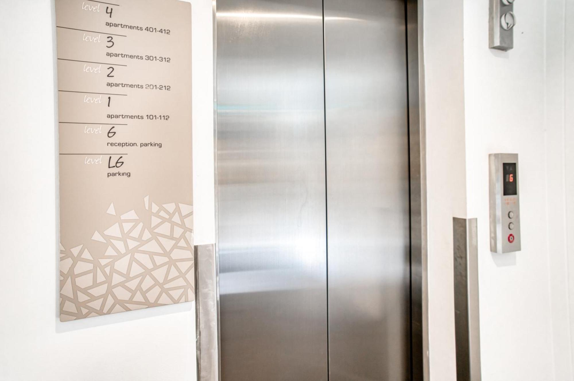 Oaks Vue Suites Geelong Eksteriør billede